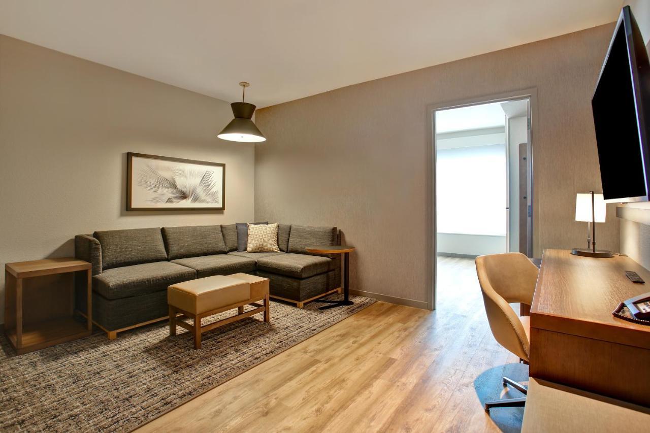 Hyatt Place At Wichita State University Extérieur photo
